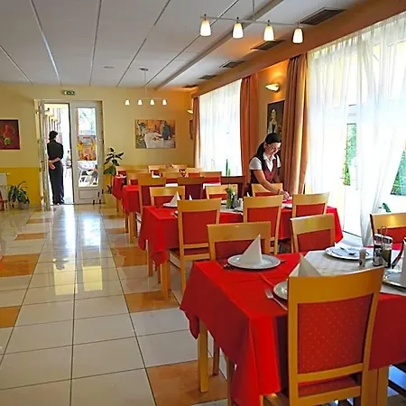 Hotel Clavis Lucenec