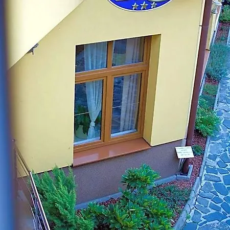 Clavis Hotel